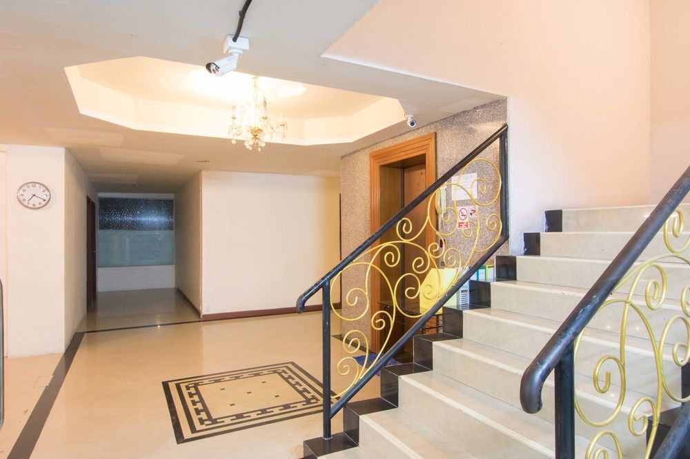 Theorie Hotel Sukhumvit By Slh - Sha Extra Plus Samut Prakan Exterior photo